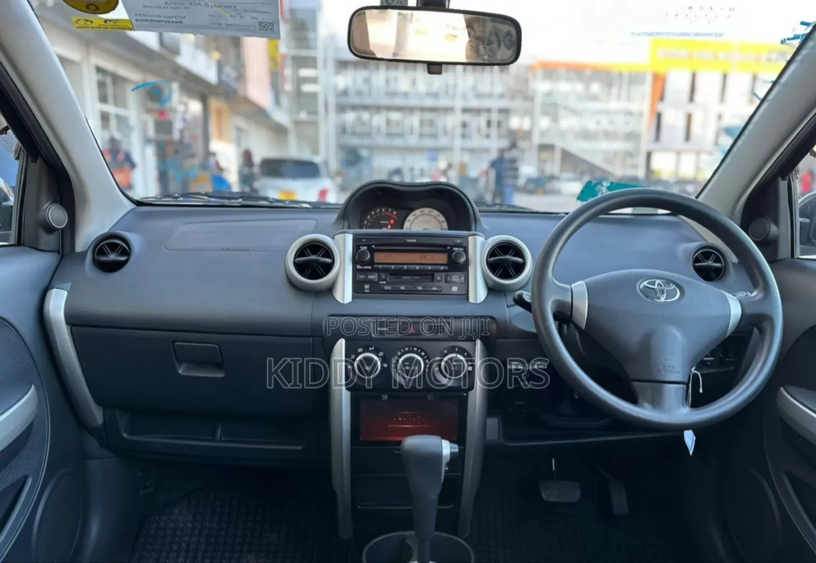 Toyota IST 2004 Black