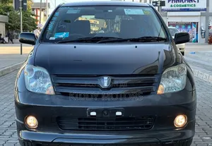 Toyota IST 2004 Black