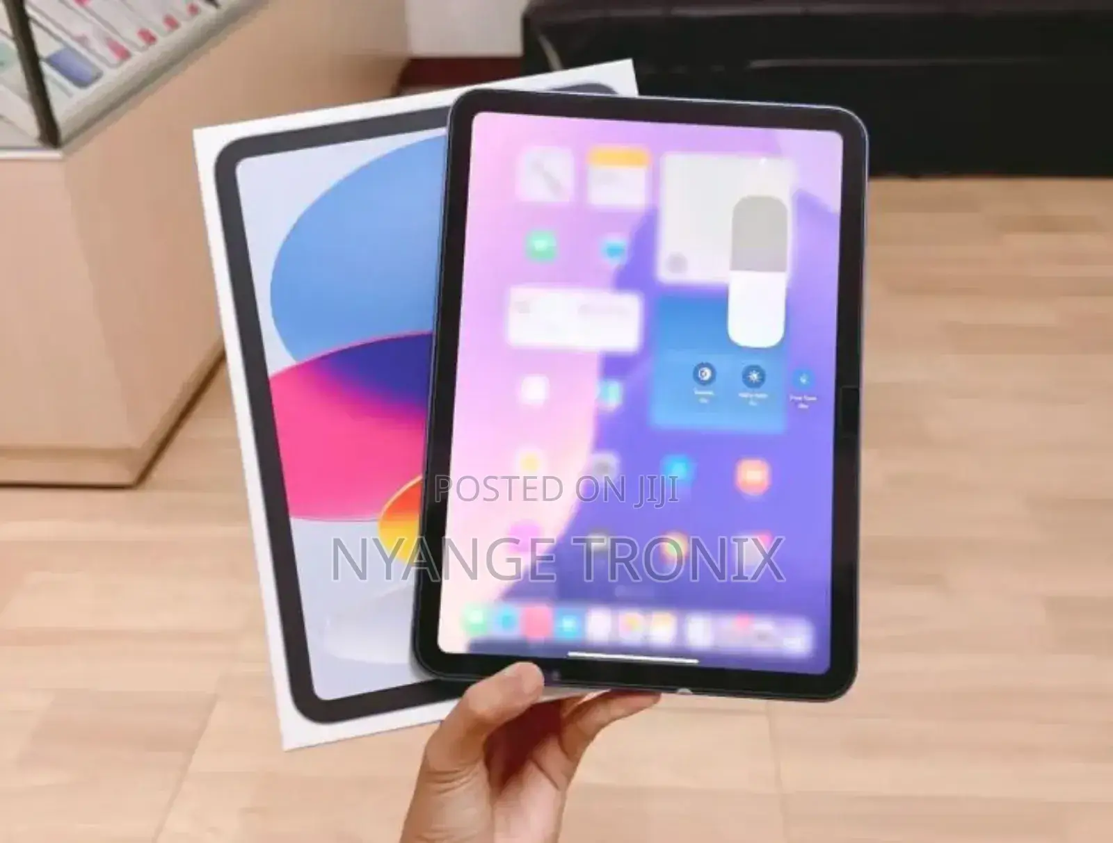 New Apple iPad 10.2 (2020) 256 GB Silver