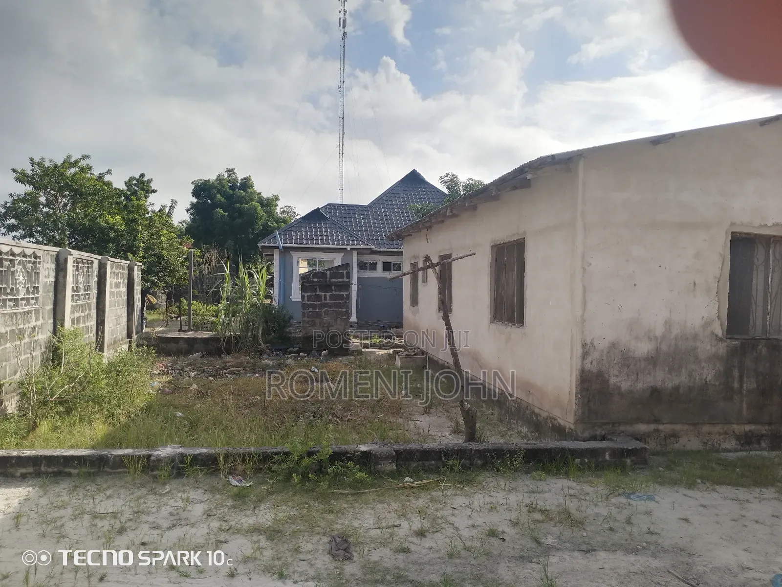 5bdrm House in Tanzania Daresalaam, Ilala for sale