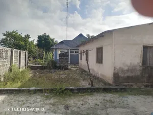 5bdrm House in Tanzania Daresalaam, Ilala for sale