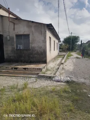 5bdrm House in Tanzania Daresalaam, Ilala for sale
