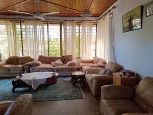 5bdrm House in Mikocheni for sale