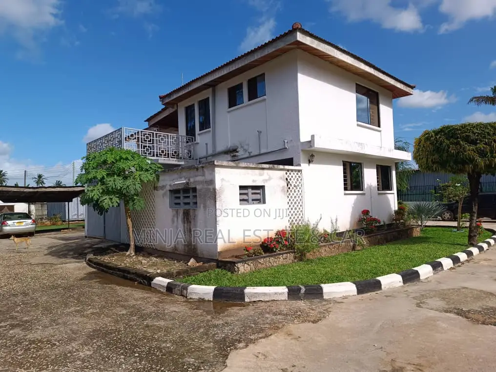 5bdrm House in Mikocheni for sale