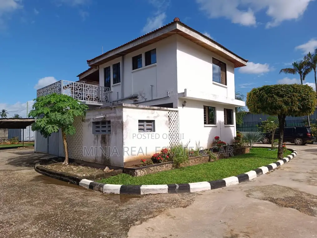 5bdrm House in Mikocheni for sale