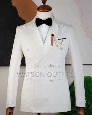 Men's Six Buttons Suits New and Original With Quality Wools