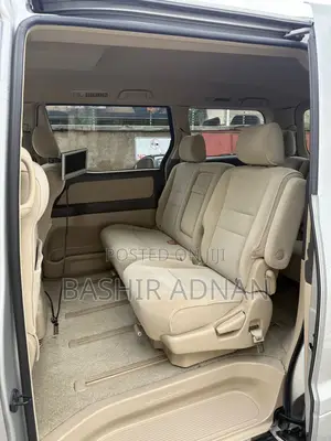 Toyota Alphard 2.4 Petrol FWD 2005 Silver