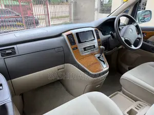 Toyota Alphard 2.4 Petrol FWD 2005 Silver