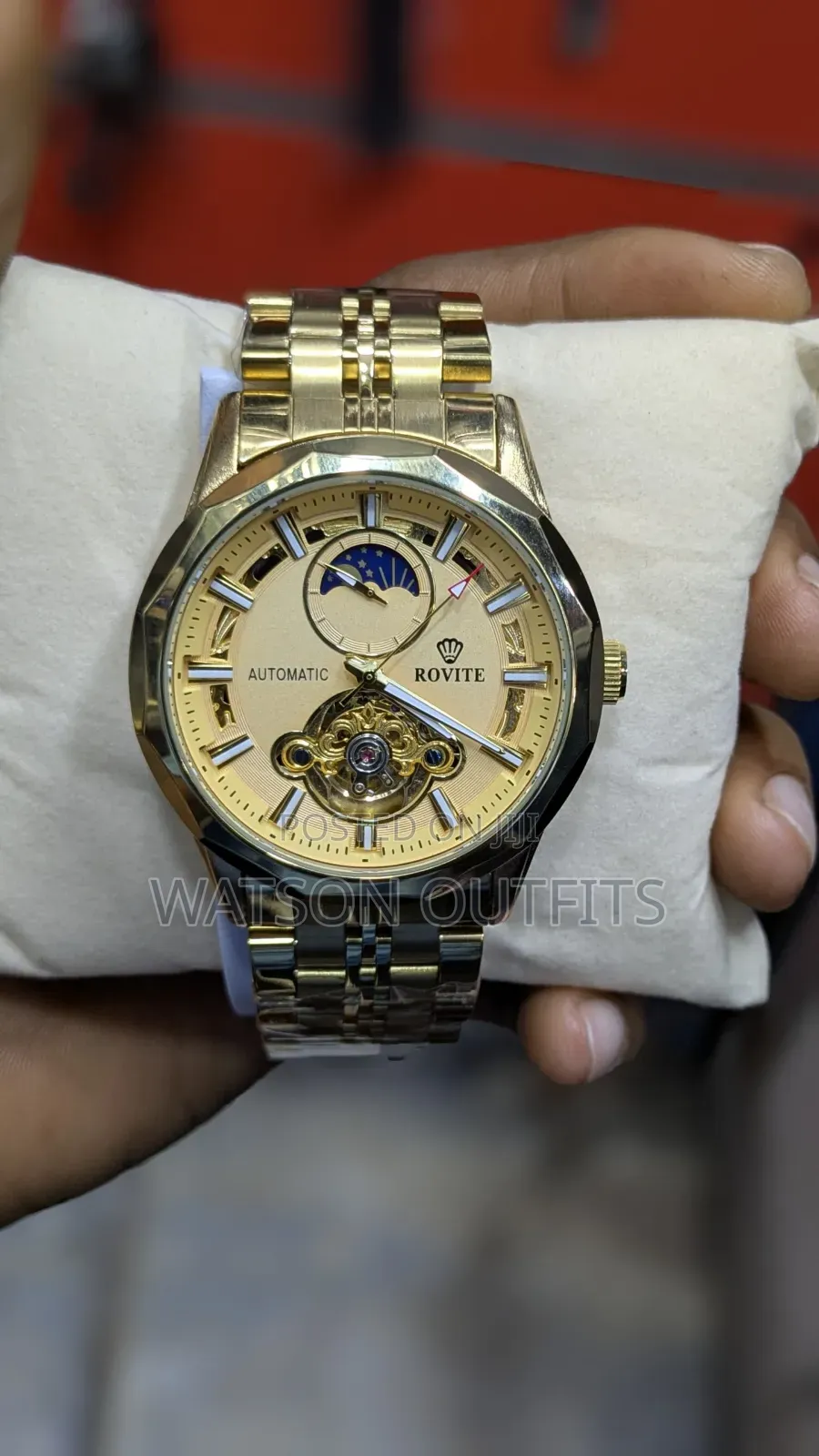 Men's Rovite Brand Watches With Multiple Colours