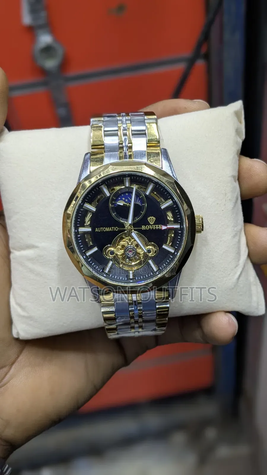Men's Rovite Brand Watches With Multiple Colours
