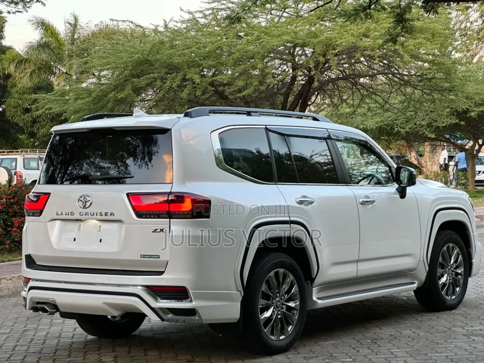 New Toyota Land Cruiser 2023 White