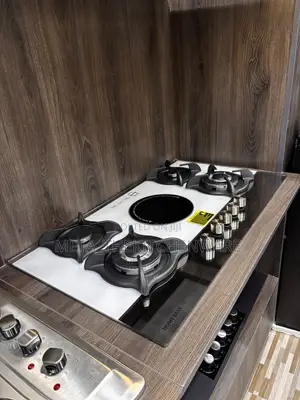 Homebase Built in Cooker 4 Gas 1 Ceramic Hot Plate