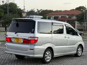 Toyota Alphard 2004 Silver