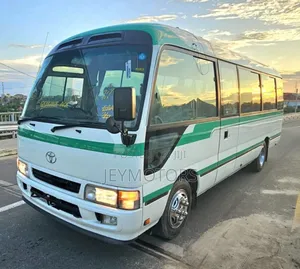 Toyota Coaster 2007 White