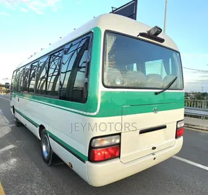 Toyota Coaster 2007 White