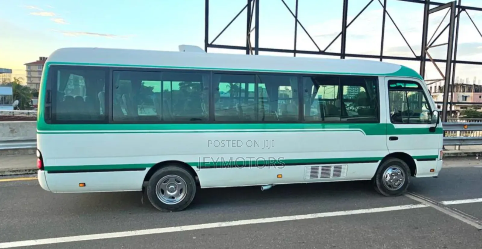 Toyota Coaster 2007 White