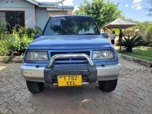 Photo - Suzuki Escudo 2005 Blue