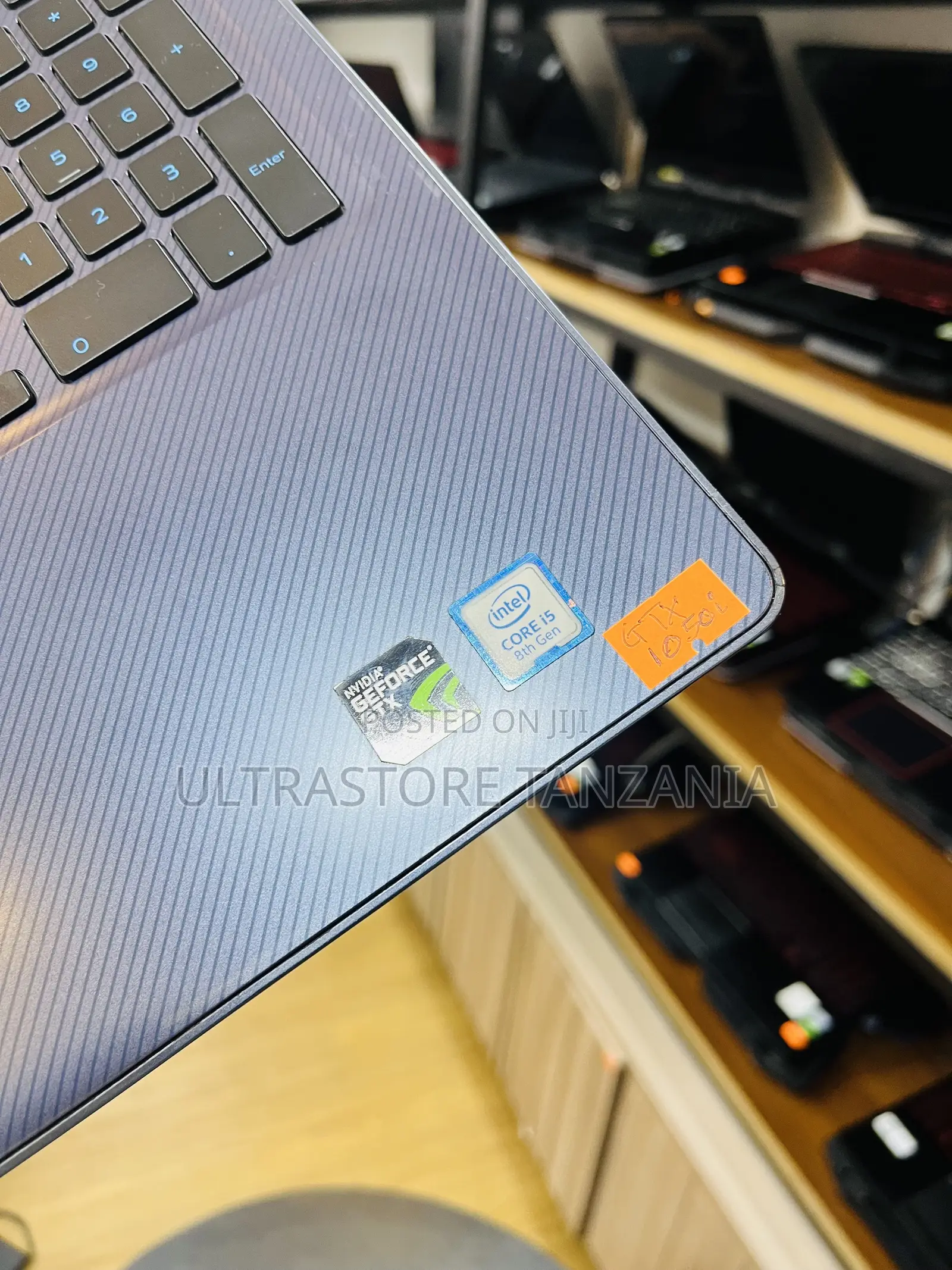 Laptop Dell G3 17 3579 16GB Intel Core I7 SSD 512GB