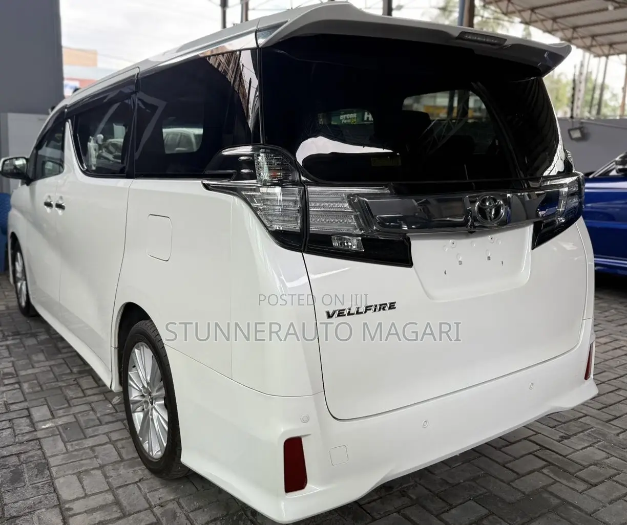 Toyota Vellfire 2019 White