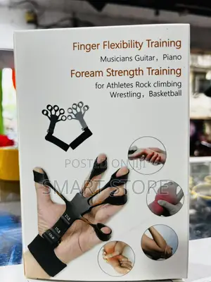 New Silicone Finger Trainer 