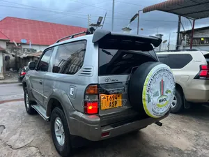 Toyota Land Cruiser Prado 1999