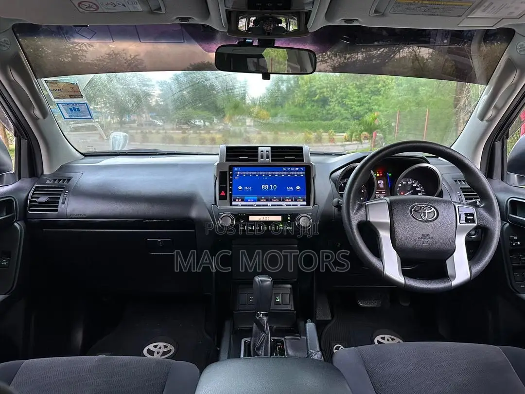 Toyota Land Cruiser Prado 2.8 D-4D 2015 White