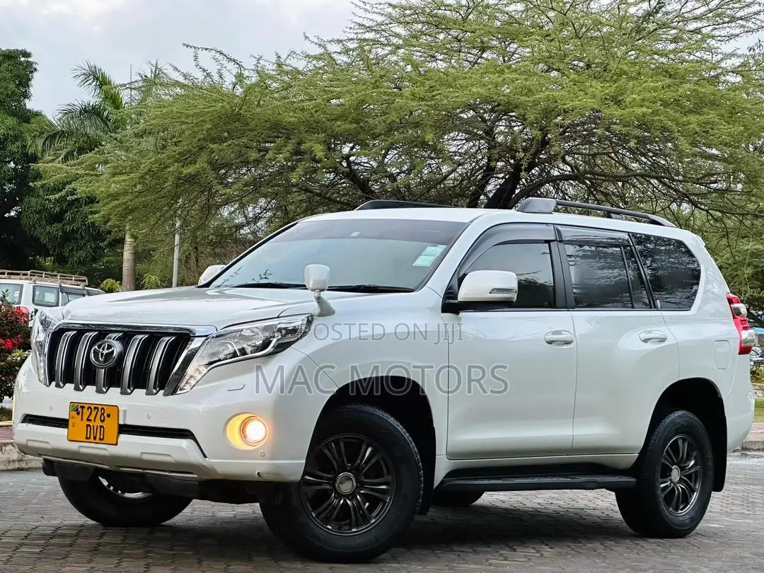 Toyota Land Cruiser Prado 2.8 D-4D 2015 White