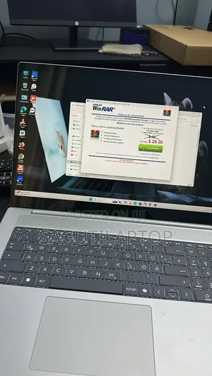 Photo - Laptop HP Envy 17 32GB Intel Core Ultra 7 SSD 512GB