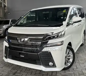 Toyota Vellfire 2015 White