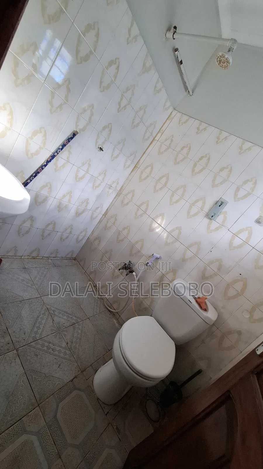 1bdrm Bedsitter in Makumbusho, Kinondoni for rent