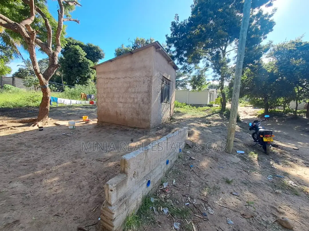 Kiwanja Kinauzwa Madale