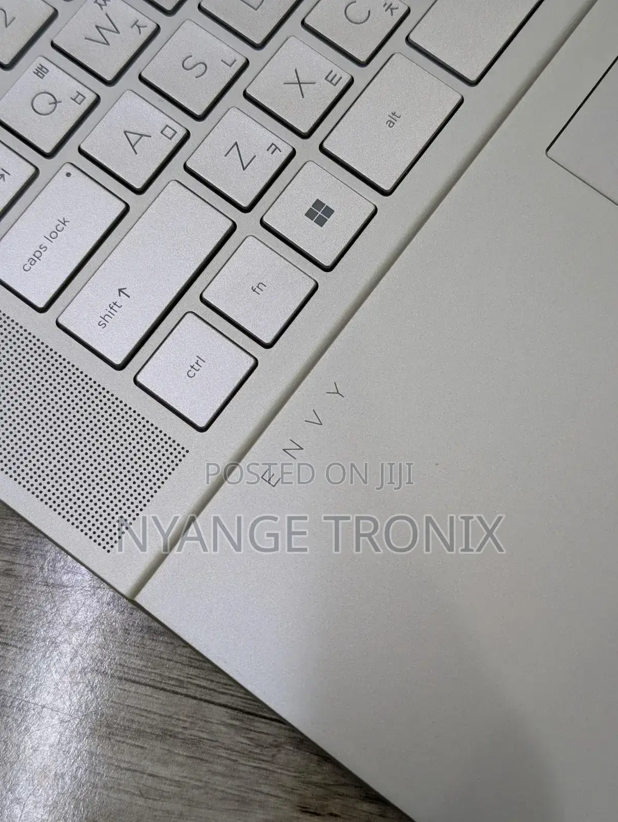 Laptop HP Envy 15-Ep0xxx 16GB AMD Ryzen 7 SSD 512GB