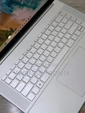 Laptop HP Envy 15-Ep0xxx 16GB AMD Ryzen 7 SSD 512GB