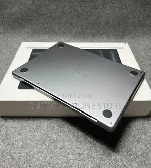 Laptop Apple MacBook Pro 2023 M2 Pro 14-Inch 16GB SSD 512GB