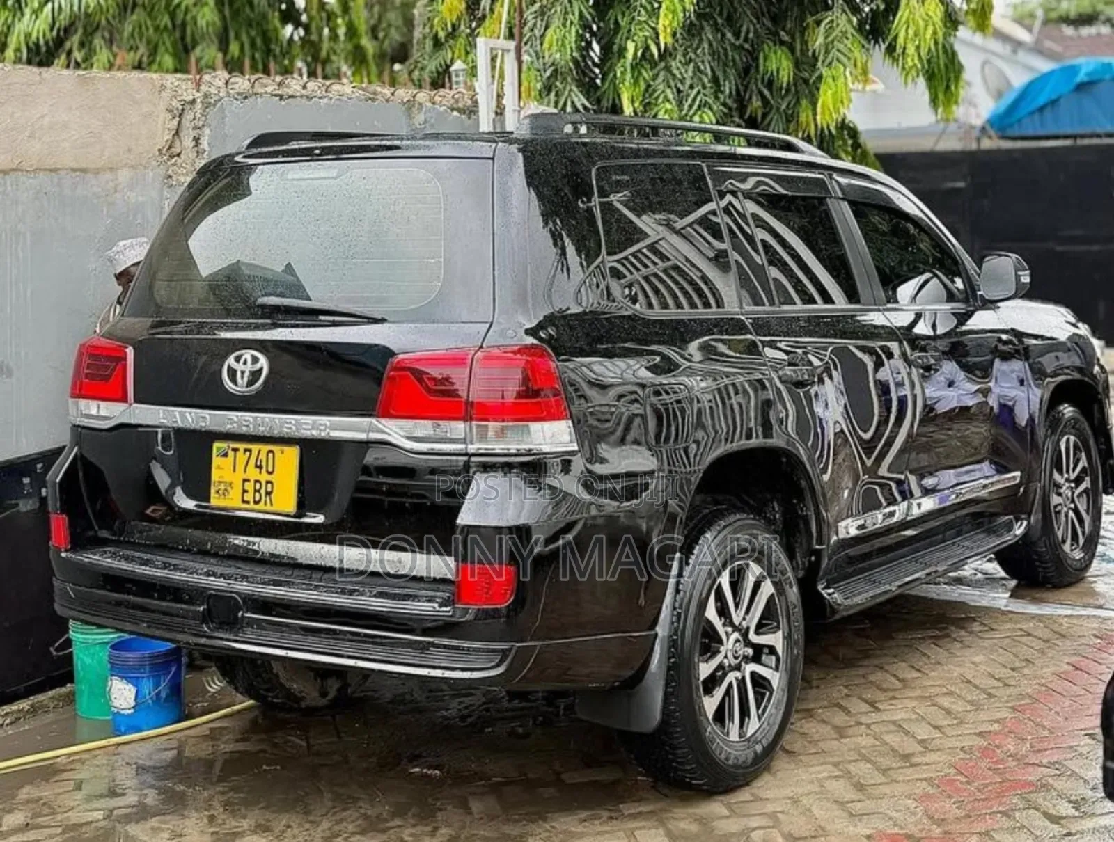 Toyota Land Cruiser 2011 Black
