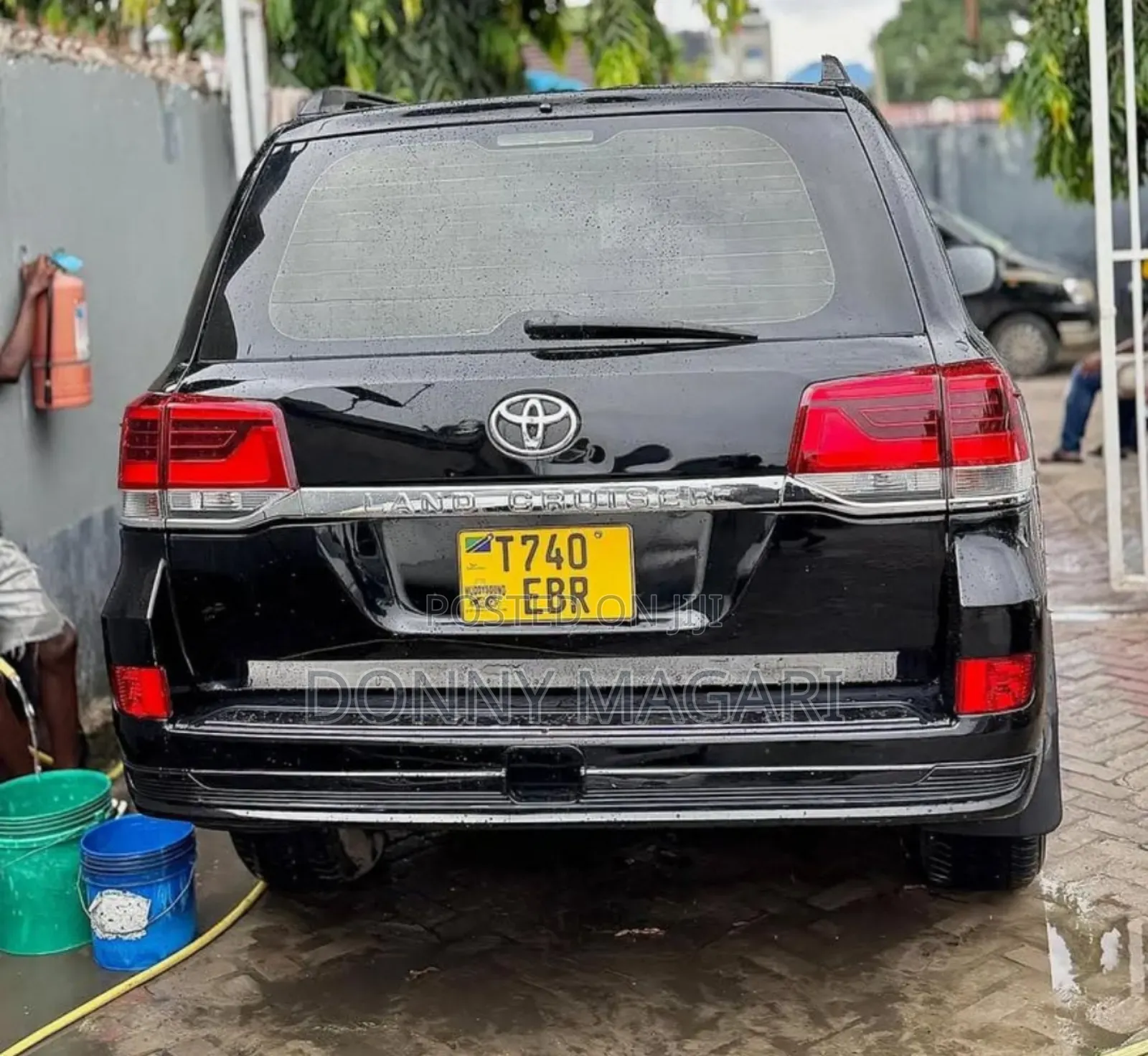 Toyota Land Cruiser 2011 Black