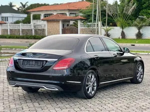 Mercedes-Benz C180 2015 Black