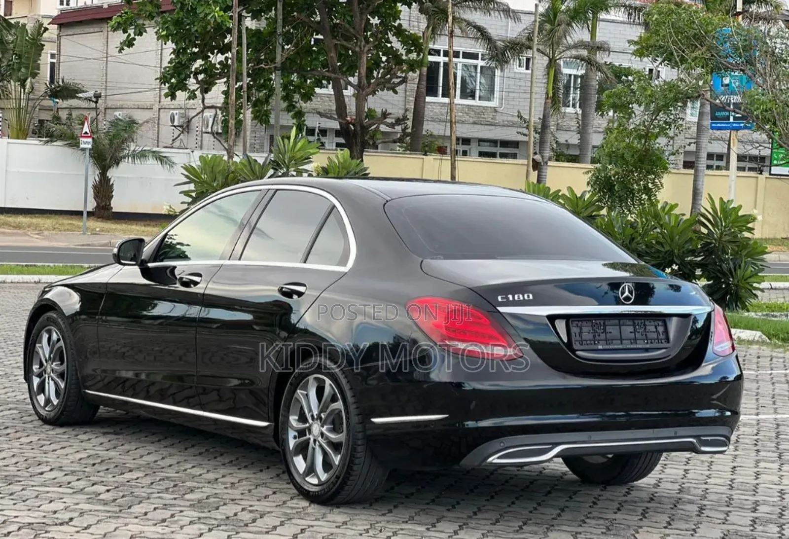Mercedes-Benz C180 2015 Black