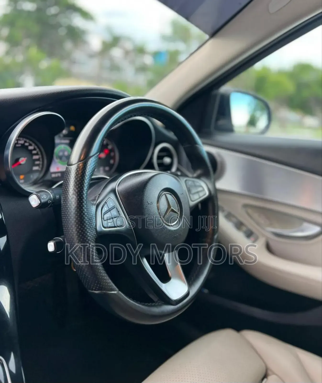 Mercedes-Benz C180 2015 Black