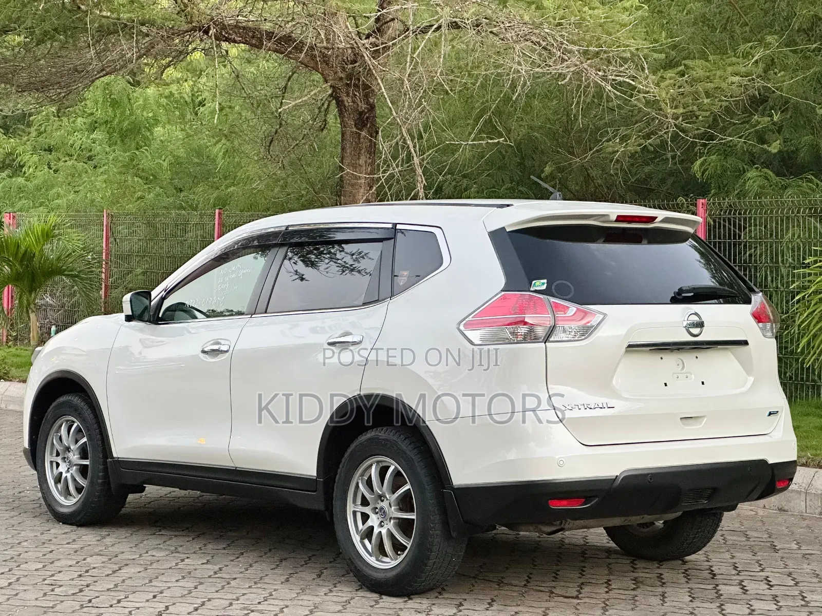 Nissan X-Trail 2014 Pearl