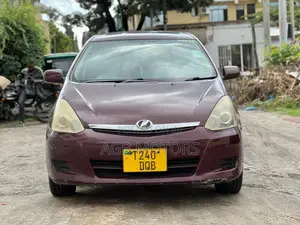 Photo - Toyota Wish 2006 Burgundy