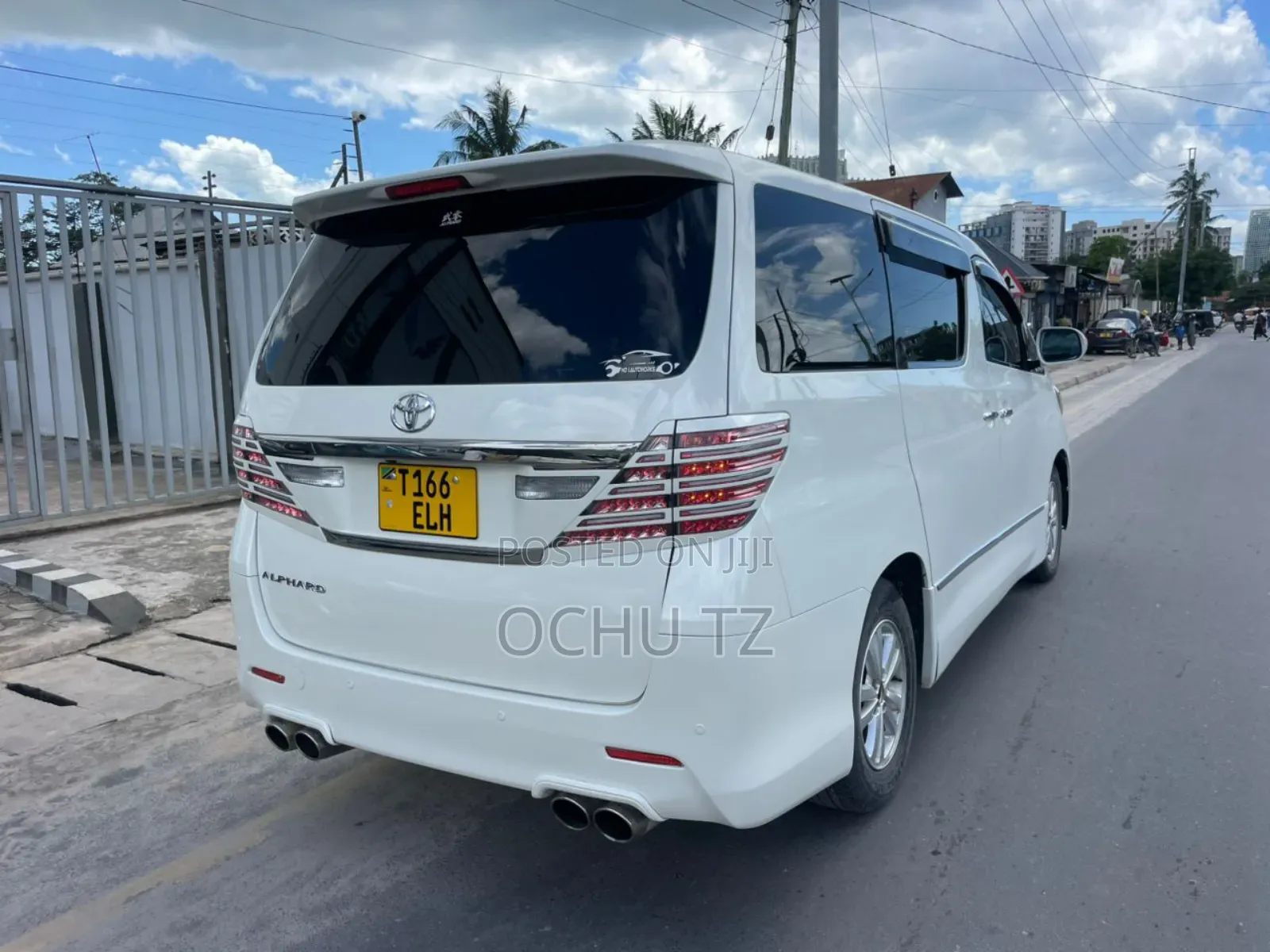 Toyota Alphard 2010 White