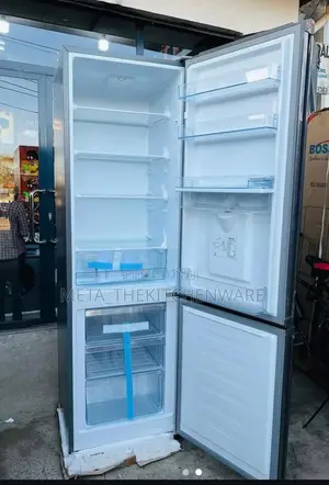 Hisense Refrigerator With Water Dispenser H370bmi-Wd 264l