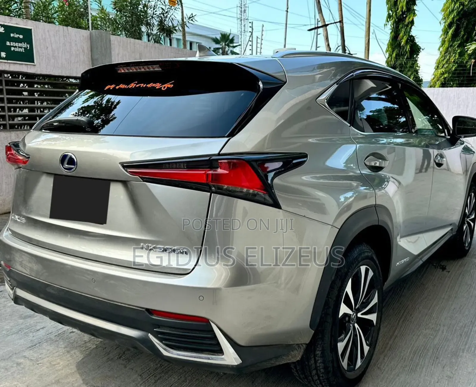 Lexus NX 2019 Silver