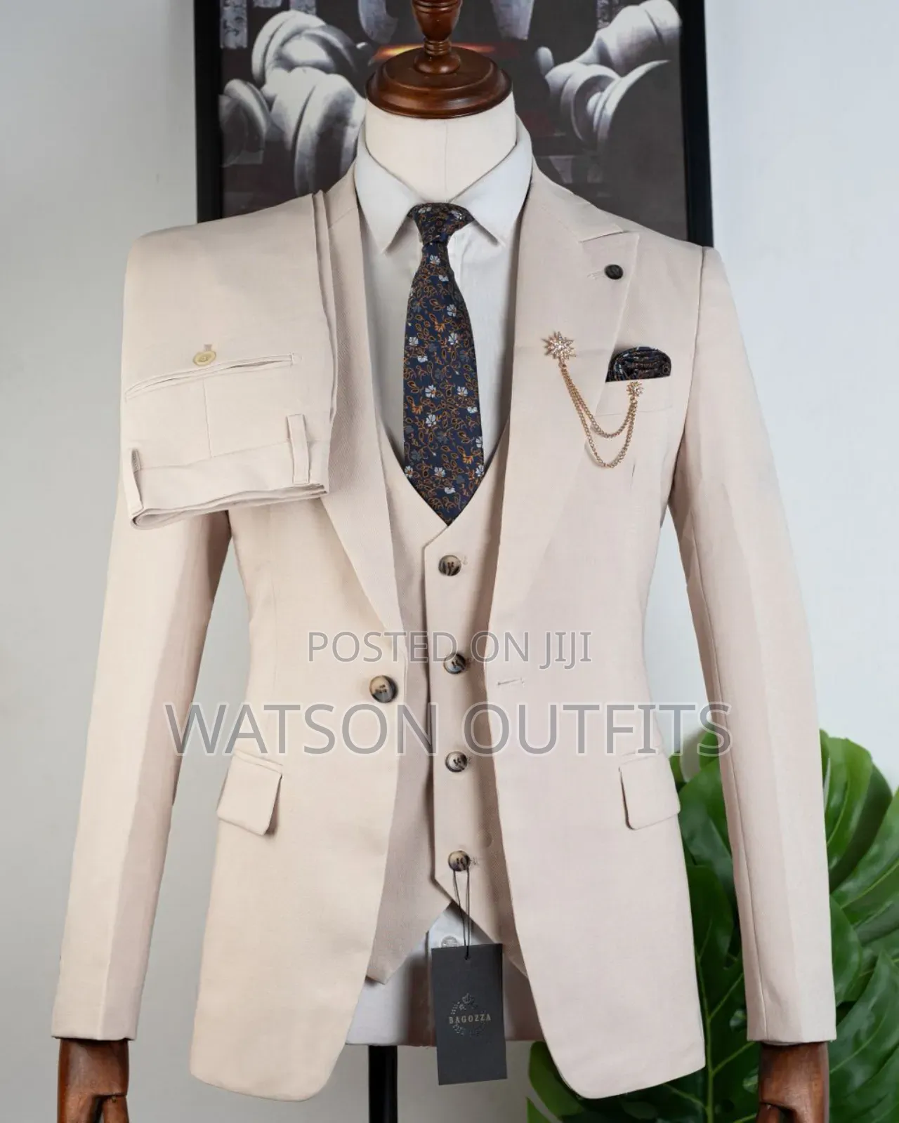 Men's Milk Like Colour Suits With Trendy Look