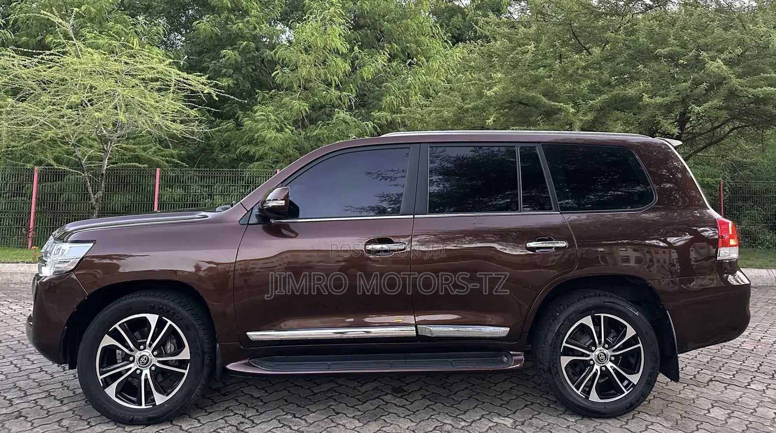 Toyota Land Cruiser 2015 Purple