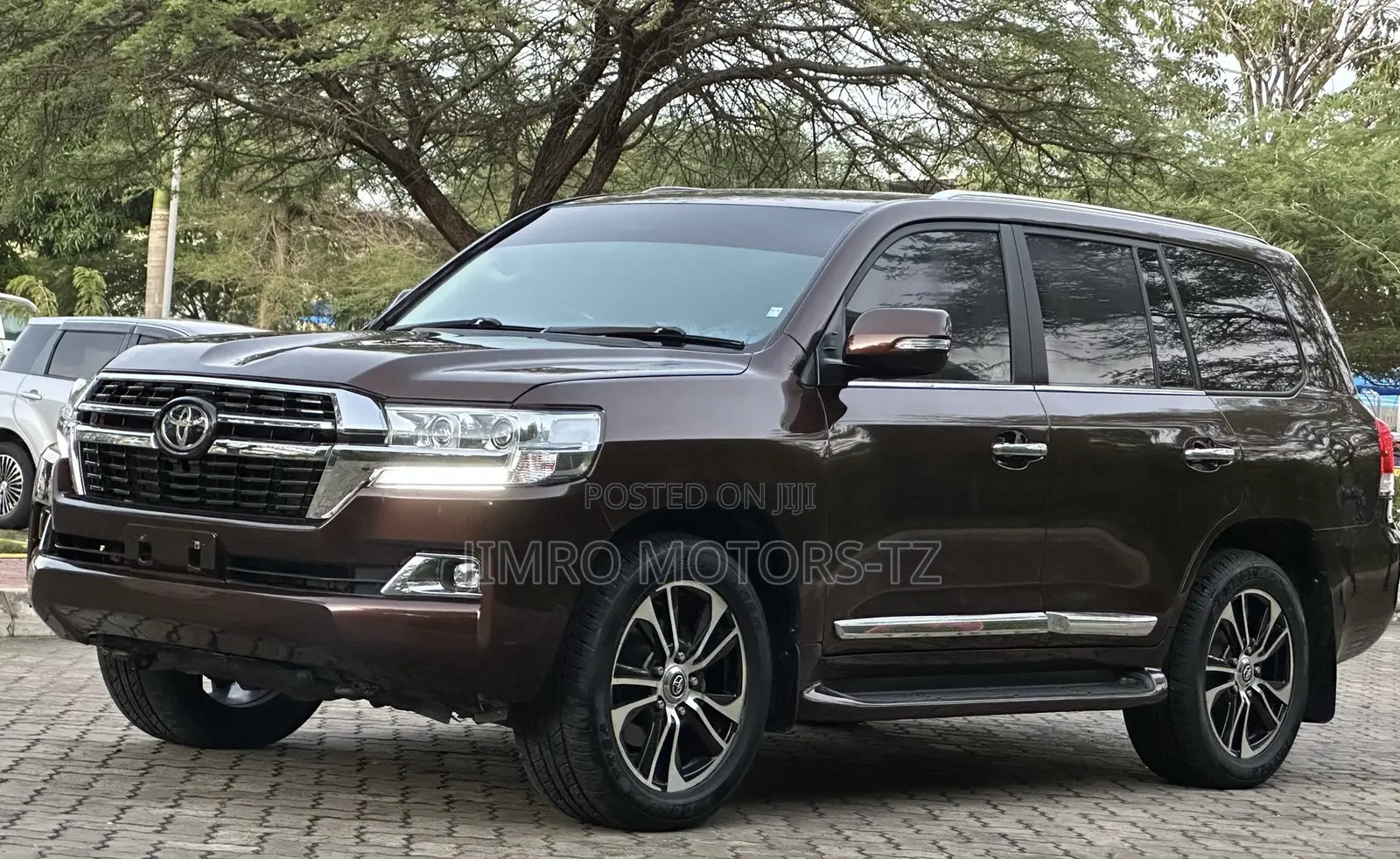Toyota Land Cruiser 2015 Purple