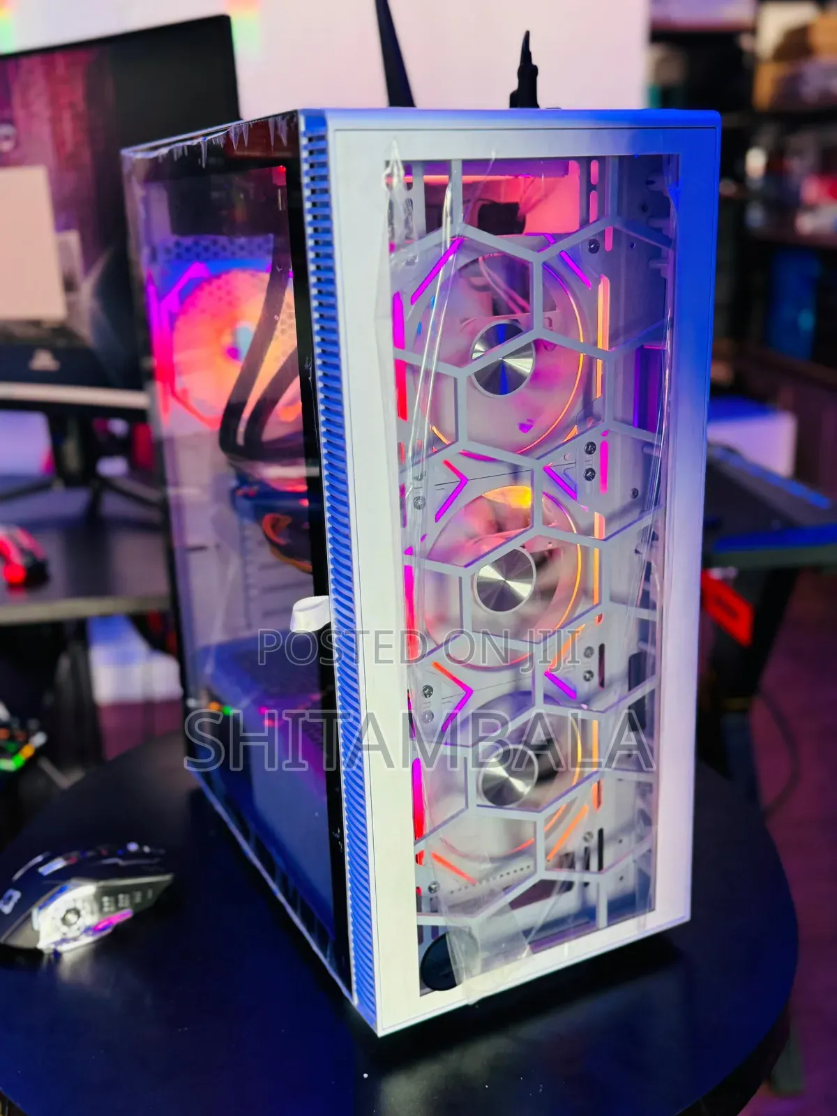 New Desktop Computer MSI Nightblade 3 32GB Intel Core I7 SSD 1T