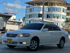 Toyota Mark II 2002 White