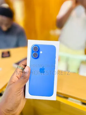 New Apple iPhone 16 128 GB Blue
